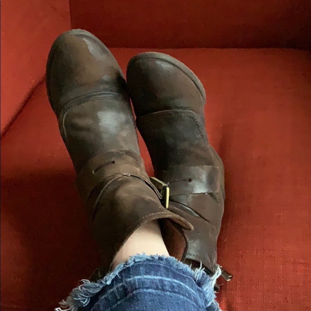 Donald J Pliner boots